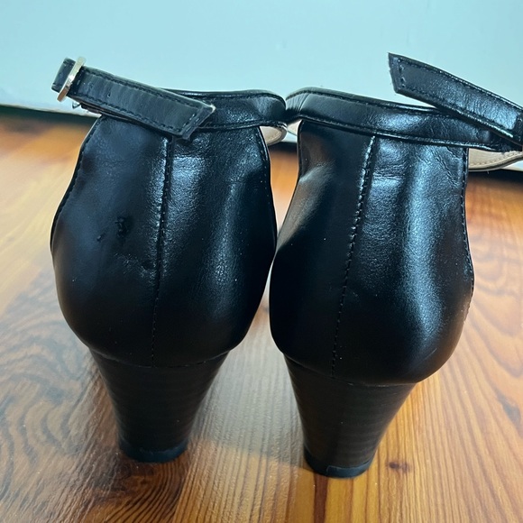 a new day Black Wedge Sandals, size 6.5 - Picture 6 of 7